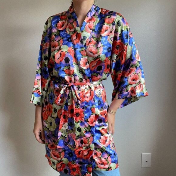 Vintage 90s Gold Label Victoria Secret Floral Satin Night Gown Robe Sz M - Picture 1 of 10